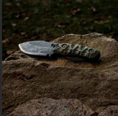 DRT X DMO Knives